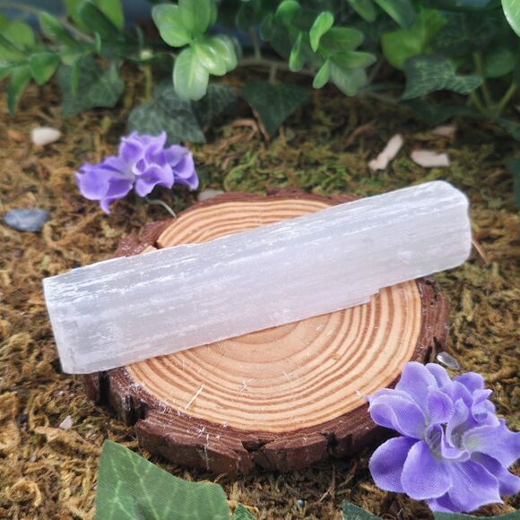 Small Raw Selenite Stick, Wand #27 - Picture 1 of 3